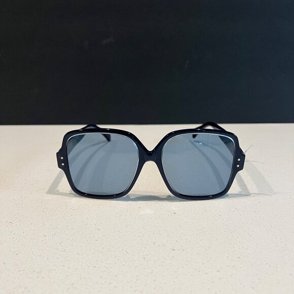 Alaia AA0037S Womens Oversized Square Sunglasses Black Frame W/Stud Details - Picture 3 of 10